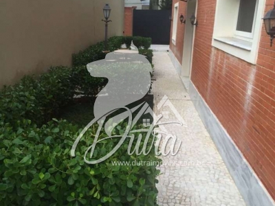 Casa Jardim América 740m² 4 Suítes 6 Vagas