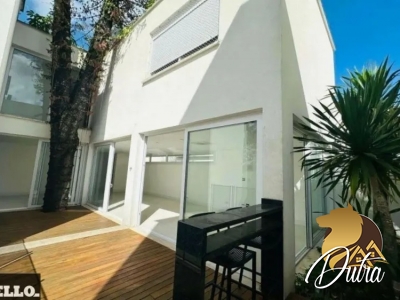 Casa de Condomínio Brooklin 360m² 04 Dormitórios 04 Suítes 4 Vagas