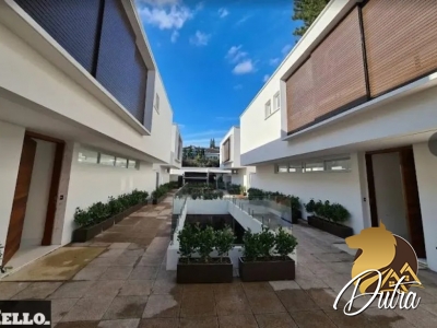 Casa de Condomínio Brooklin 360m² 04 Dormitórios 04 Suítes 4 Vagas
