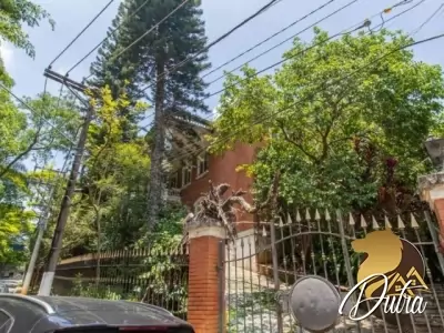 Padrão Cidade Jardim 900m² 04 Dormitórios 04 Suítes 4 Vagas