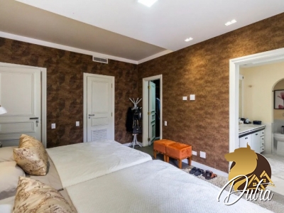 Paço de Higienopolis Santa Cecília 352m² 04 Dormitórios 04 Suítes 4 Vagas