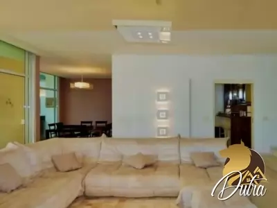 Casa de Condomínio Jardim Cordeiro 512m² 04 Dormitórios 04 Suítes 7 Vagas