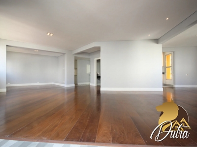 Golden Park Vila Uberabinha 244m² 04 Dormitórios 03 Suítes 3 Vagas