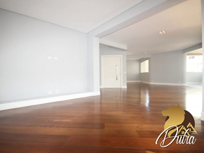 Golden Park Vila Uberabinha 244m² 04 Dormitórios 03 Suítes 3 Vagas