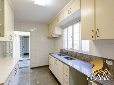 Padrão Jardim Luzitânia 350m² 03 Dormitórios 03 Suítes 4 Vagas