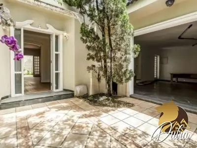 Padrão Jardim Luzitânia 350m² 03 Dormitórios 03 Suítes 4 Vagas