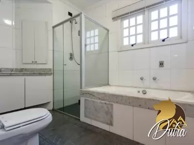 Padrão Jardim Luzitânia 350m² 03 Dormitórios 03 Suítes 4 Vagas
