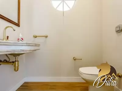 Padrão Jardim Luzitânia 350m² 03 Dormitórios 03 Suítes 4 Vagas