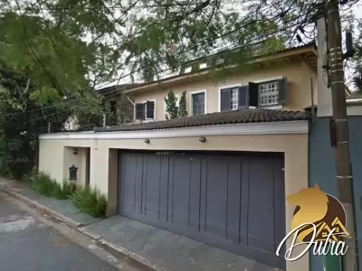 Padrão Jardim Luzitânia 350m² 03 Dormitórios 03 Suítes 4 Vagas