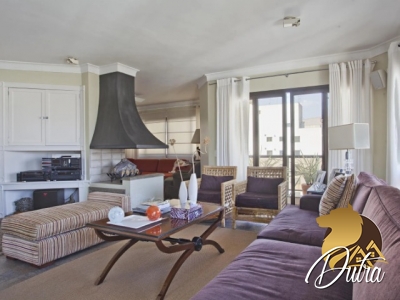 Athenas Moema 400m² 04 Dormitórios 03 Suítes 3 Vagas