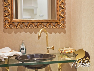 Athenas Moema 400m² 04 Dormitórios 03 Suítes 3 Vagas