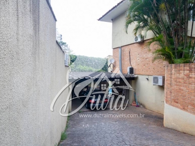 Sobrado Sumaré 262m² 03 Dormitórios 03 Suítes 5 Vagas