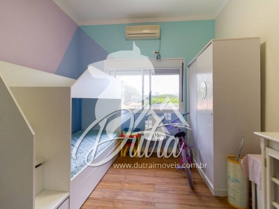Sobrado Sumaré 262m² 03 Dormitórios 03 Suítes 5 Vagas