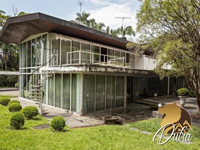 Padrão Jardim América 985m² 04 Dormitórios 04 Suítes 7 Vagas