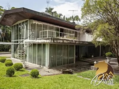 Padrão Jardim América 985m² 04 Dormitórios 04 Suítes 7 Vagas