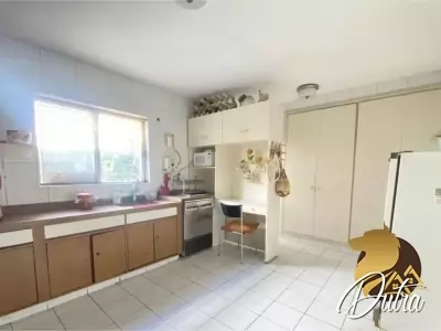 Padrão Jardim Guedala 600m² 05 Dormitórios 04 Suítes 14 Vagas