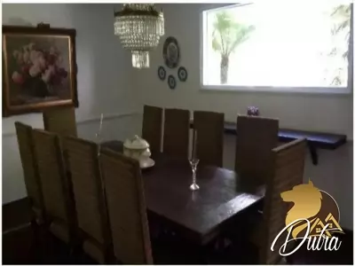 Padrão Jardim Guedala 600m² 05 Dormitórios 04 Suítes 14 Vagas