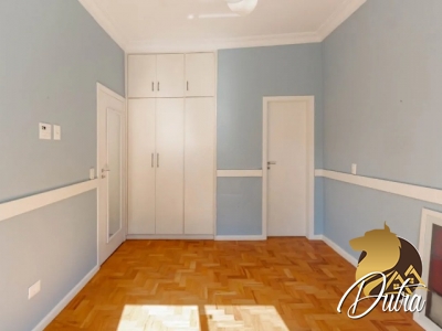 Padrão Jardim Europa 158m² 04 Dormitórios 01 Suítes 2 Vagas