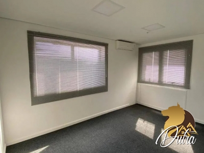 Conjunto Comercial/Sala Itaim Bibi 221m² 3 Vagas