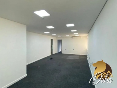 Conjunto Comercial/Sala Itaim Bibi 221m² 3 Vagas