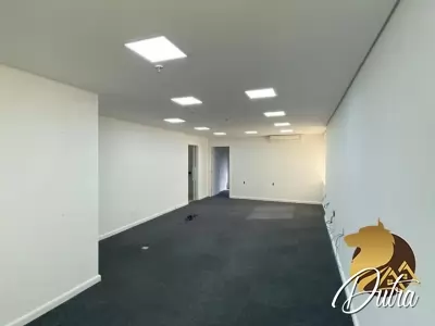 Conjunto Comercial/Sala Itaim Bibi 221m² 3 Vagas