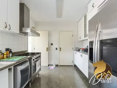 Loefgreen Vila Mariana 270m² 04 Dormitórios 02 Suítes 4 Vagas