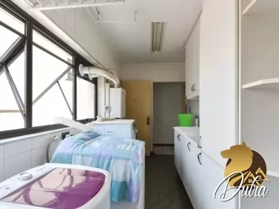 Loefgreen Vila Mariana 270m² 04 Dormitórios 02 Suítes 4 Vagas