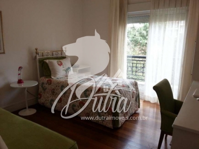 Maison Charlotte Vila Nova Conceição 360m² 04 Dormitórios 04 Suítes 5 Vagas