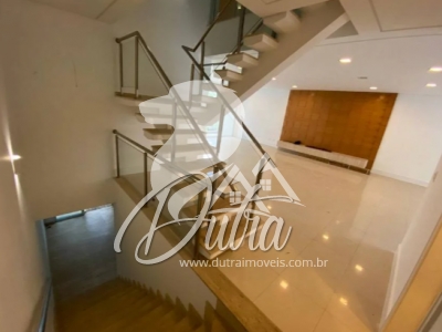 Casa de Condomínio Brooklin Paulista 425m² 04 Dormitórios 04 Suítes 4 Vagas