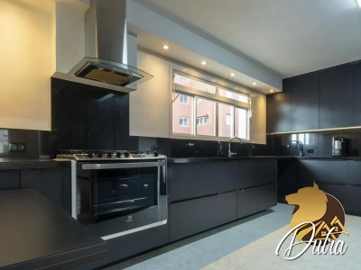 Arlene e Luciene Itaim Bibi 325m² 03 Dormitórios 03 Suítes 4 Vagas