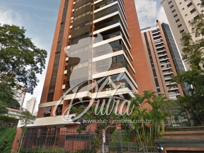 Mansão Duke de Wellington Paraíso 473m² 04 Dormitórios 04 Suítes 5 Vagas