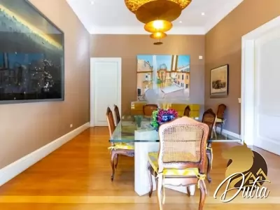 Padrão Cidade Jardim 855m² 05 Dormitórios 05 Suítes 5 Vagas