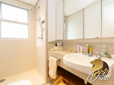 Nine Fernandes de Abreu Vila Nova Conceição 263m² 03 Dormitórios 03 Suítes 4 Vagas