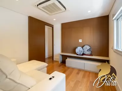 Edifício Celebration Itaim Vila Olímpia 275m² 04 Dormitórios 04 Suítes 5 Vagas