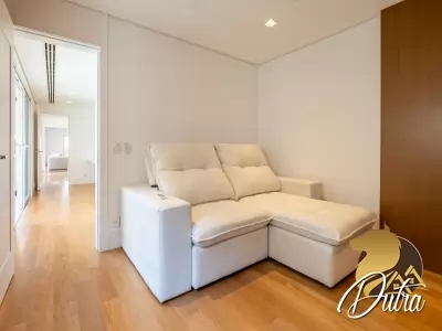 Edifício Celebration Itaim Vila Olímpia 275m² 04 Dormitórios 04 Suítes 5 Vagas