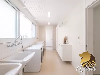 Edifício Celebration Itaim Vila Olímpia 275m² 04 Dormitórios 04 Suítes 5 Vagas