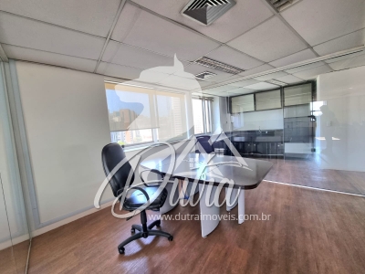 Manager Center Vila Olímpia 384m² 7 Vagas