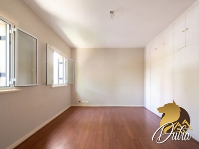 Padrão Jardim Europa 600m² 05 Dormitórios 05 Suítes 6 Vagas