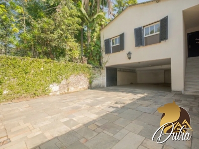 Padrão Jardim Europa 600m² 05 Dormitórios 05 Suítes 6 Vagas