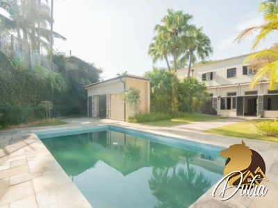 Padrão Jardim Europa 600m² 05 Dormitórios 05 Suítes 6 Vagas