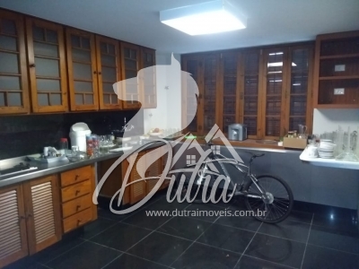 Casa Cidade Jardim 1300m² 5 Suítes 6 Vagas