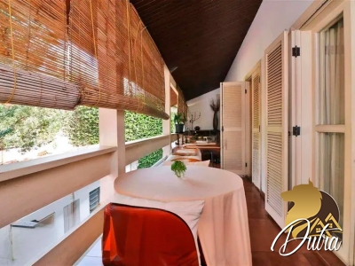 Padrão Jardim Europa 286m² 04 Dormitórios 04 Suítes 2 Vagas