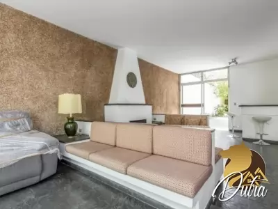 Casa de Vila Vila Madalena 343m² 04 Dormitórios 02 Suítes 6 Vagas