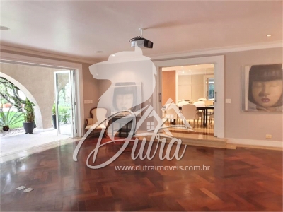 Sobrado Jardim Paulista 750m² 04 Dormitórios 04 Suítes 3 Vagas