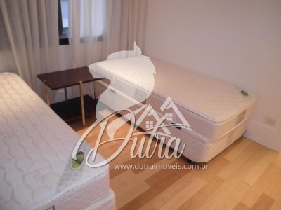Villa Alexandra Jardim Paulista 293m² 04 Dormitórios 02 Suítes 3 Vagas