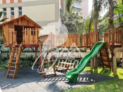 Tom Arthur Vila Uberabinha 640m² 4 suítes 4 vagas 1 depósito