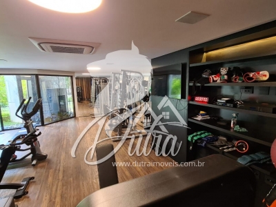 Tom Arthur Vila Uberabinha 640m² 4 suítes 4 vagas 1 depósito