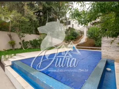 Padrão Brooklin 310m² 04 Dormitórios 04 Suítes 4 Vagas