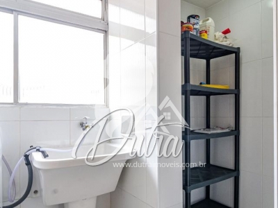 Edifício Service Monte Rey Jardim Paulista 57m² 01 Dormitórios 2 Vagas