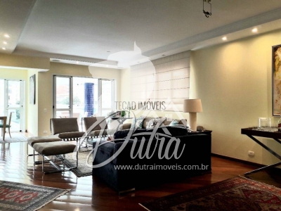 Sílvia Pinheiros 189m² 04 Dormitórios 03 Suítes 3 Vagas